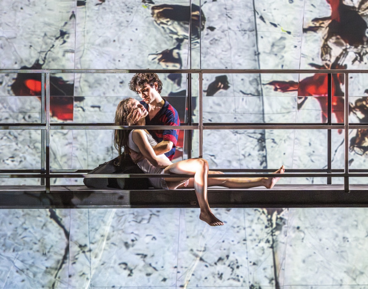 Cuori in conflitto: Shakespeare rivive tra musica e scena